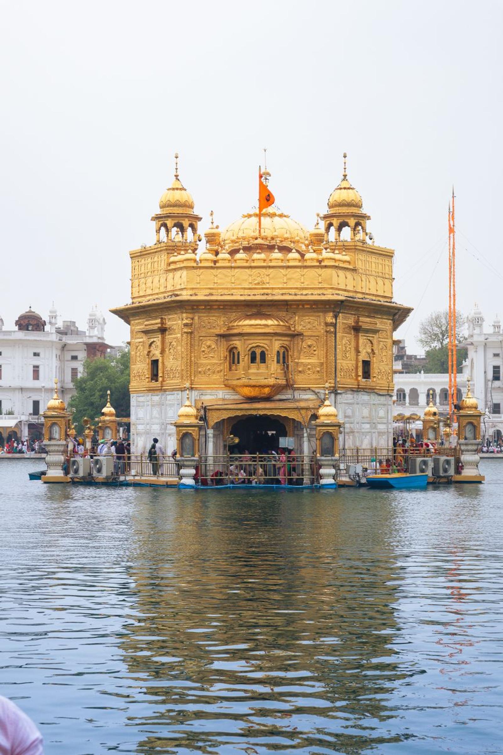Golden Temple Amritsar — Himachal Pradesh, India