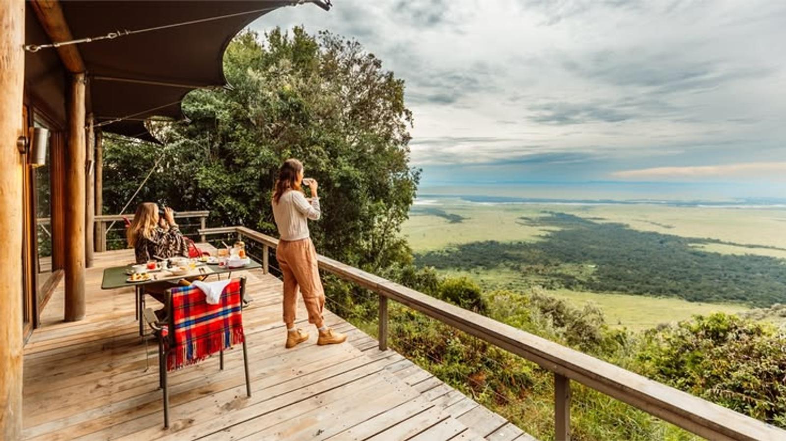 Exclusive-use lodge mornings