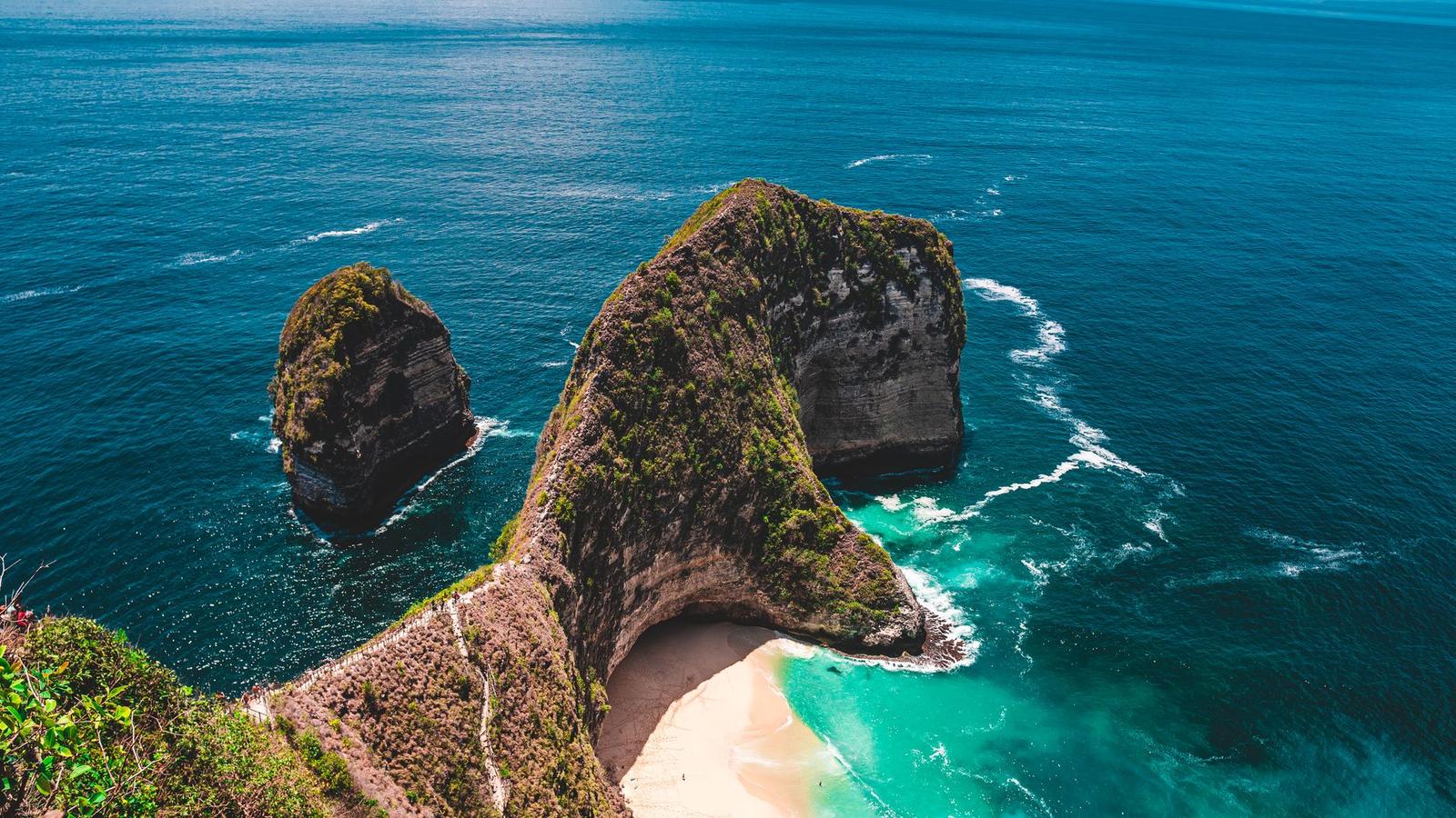 Nusa Penida T-Rex Viewpoint, Indonesia