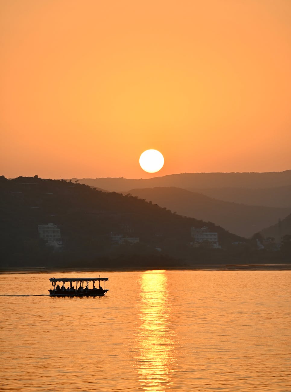 Lake Pichola Sunset Cruise — Rajasthan, India