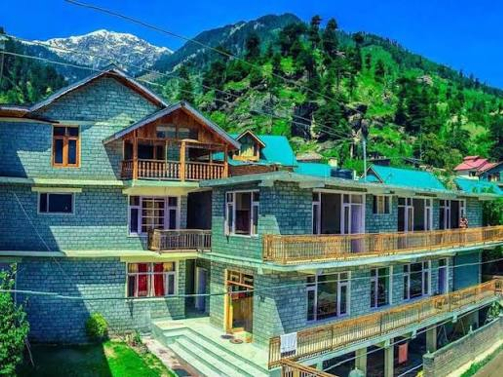 Morning Star, Manali