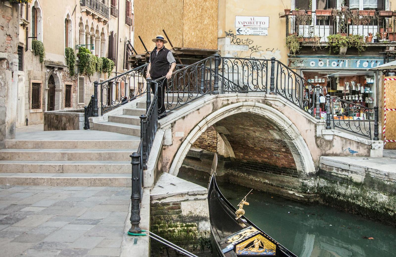 gondola — Venice, Netherlands