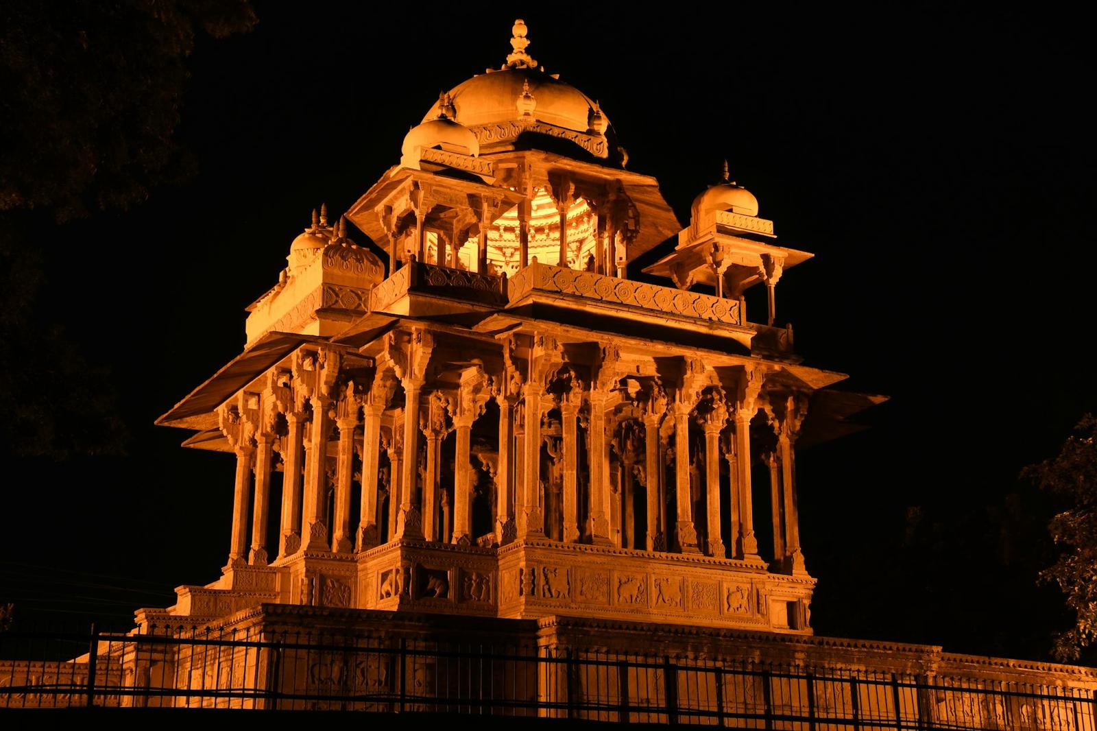 Jodhpur architecture at night