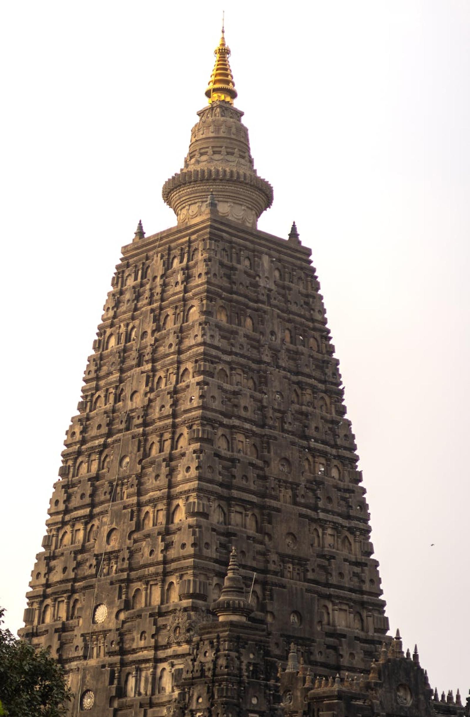 Varanasi Bodhgaya — Uttar Pradesh, India / Nepal