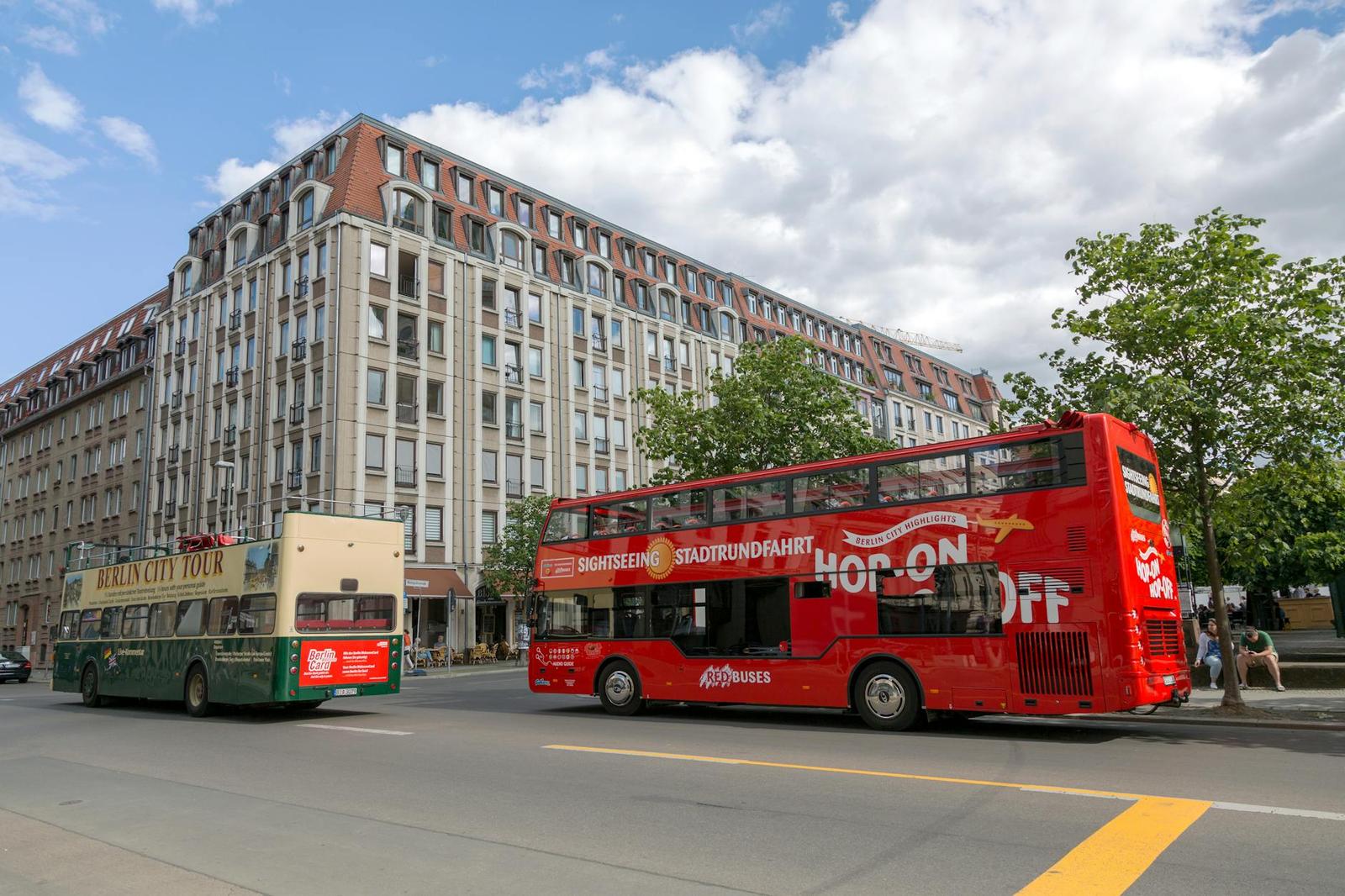 Hop On Hop Tour With Colosseum on day 10, France + Switzerland + Italy
