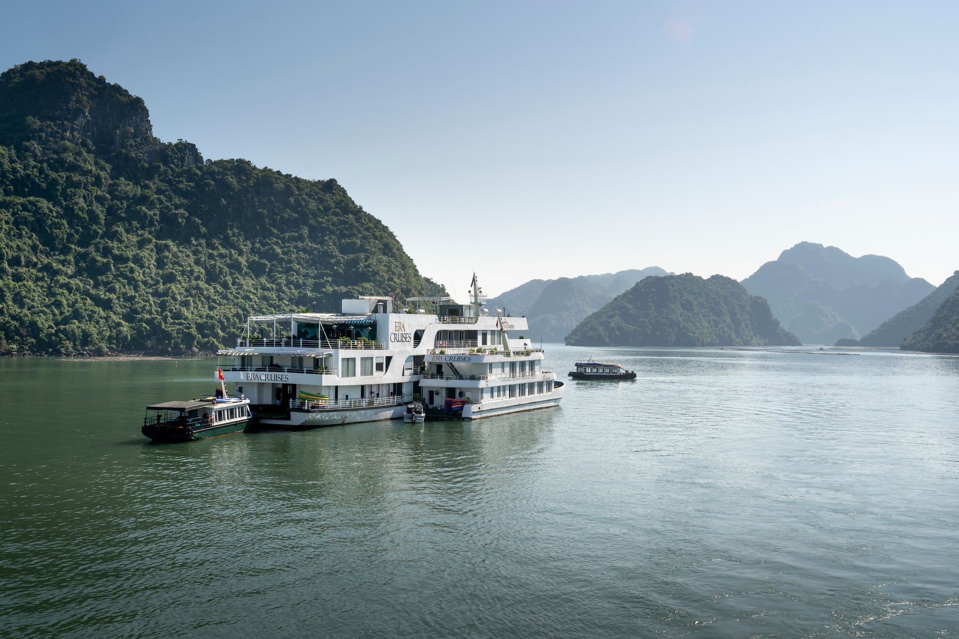 Halong Bay Cruise, Vietnam