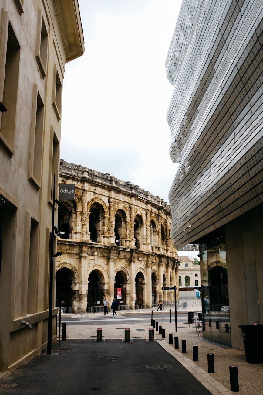 Hop Hop Colosseum — France