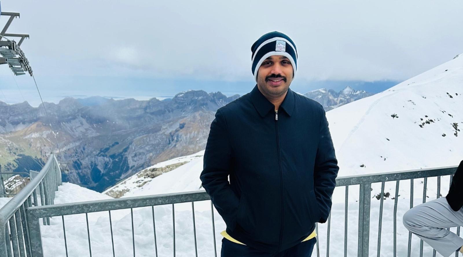 Man posing on a snowy mountain
