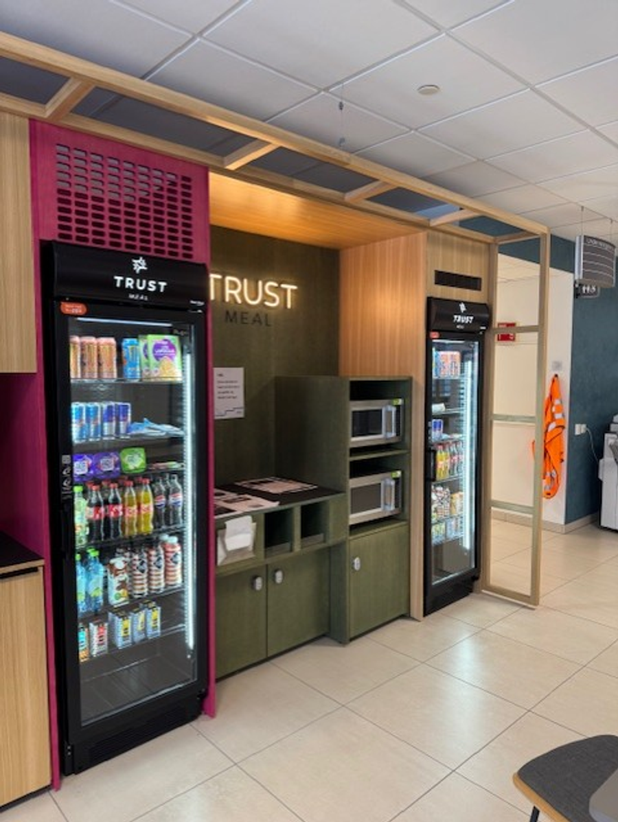 Bilde av selvbetjent kioskutsalg, Trust Meal på Topas bygget