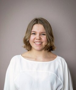 Portrett av Vilde Heyerdahl Roland, prosjektmedarbeider i Lykkepromille.