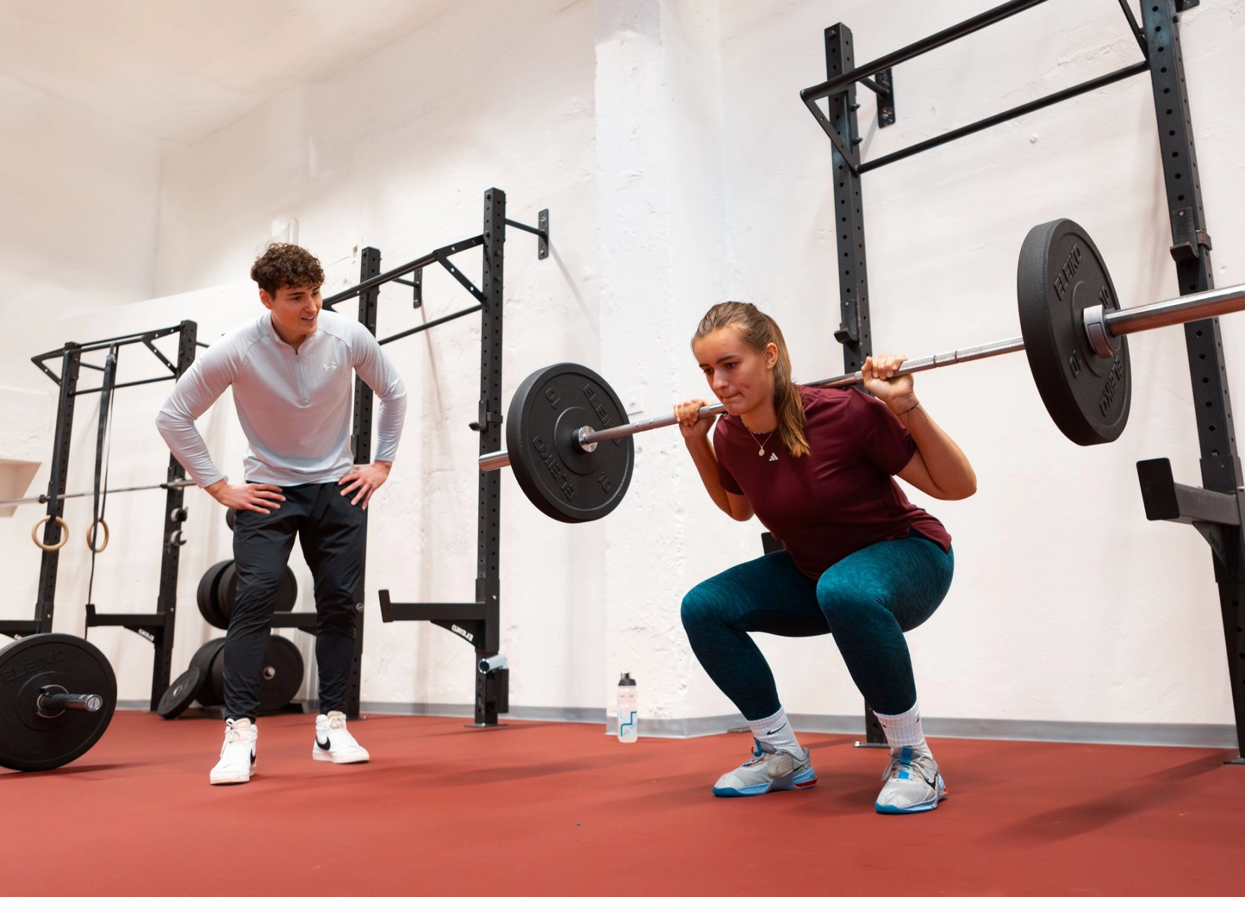 Try out our trainingfacilities with a free trial.