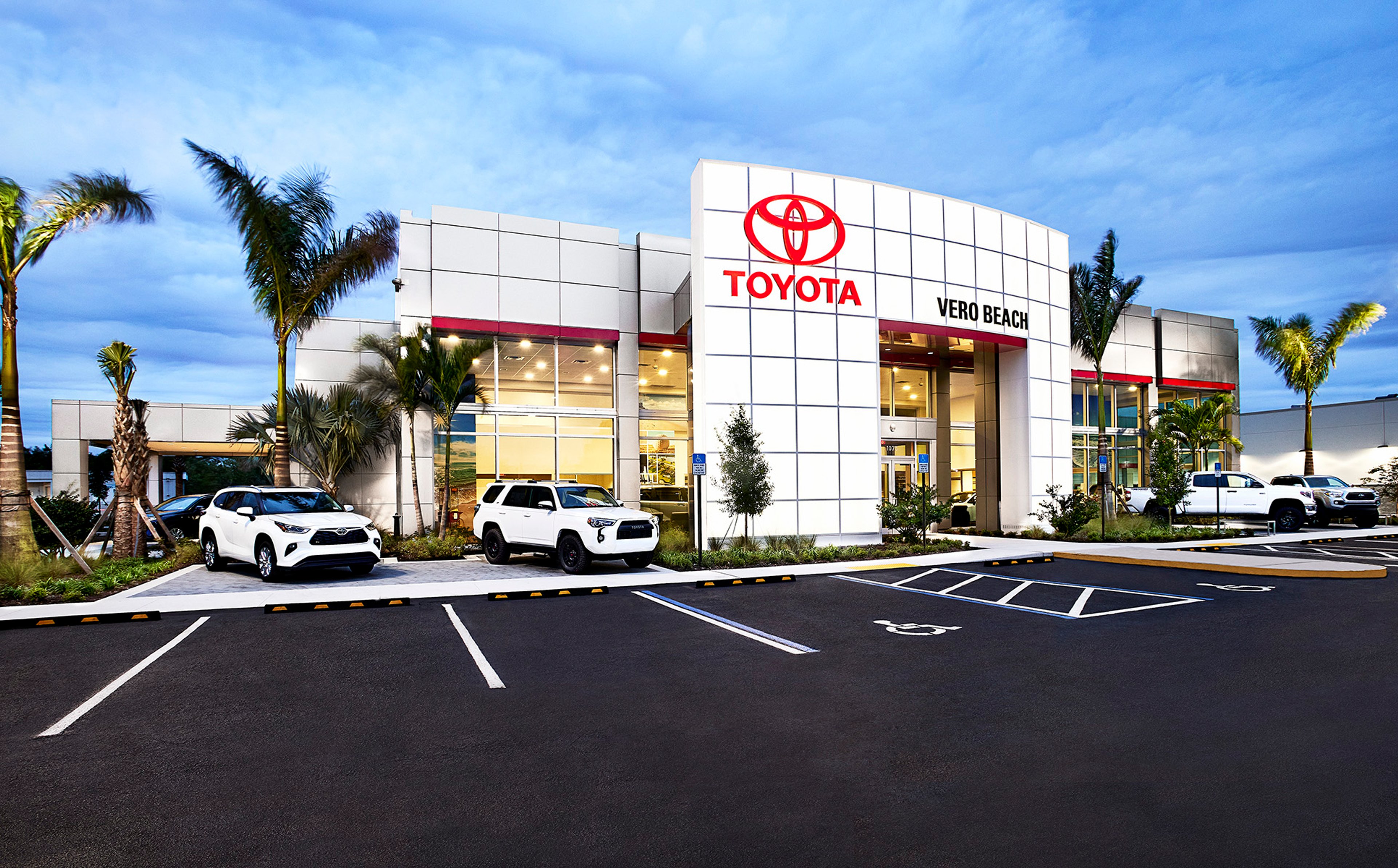 Toyota of Vero Beach - Front Elevation