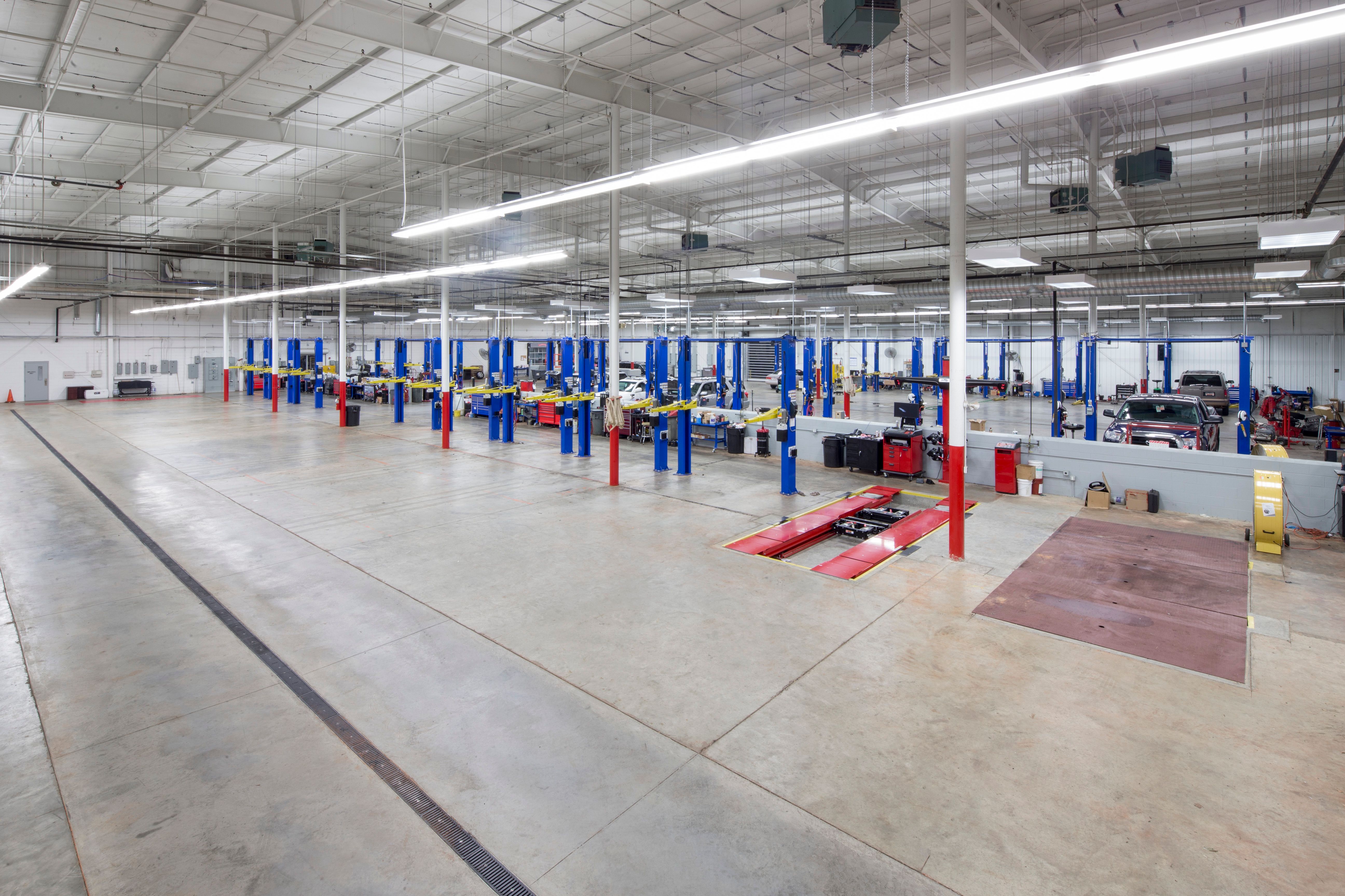 image of toyota dealership