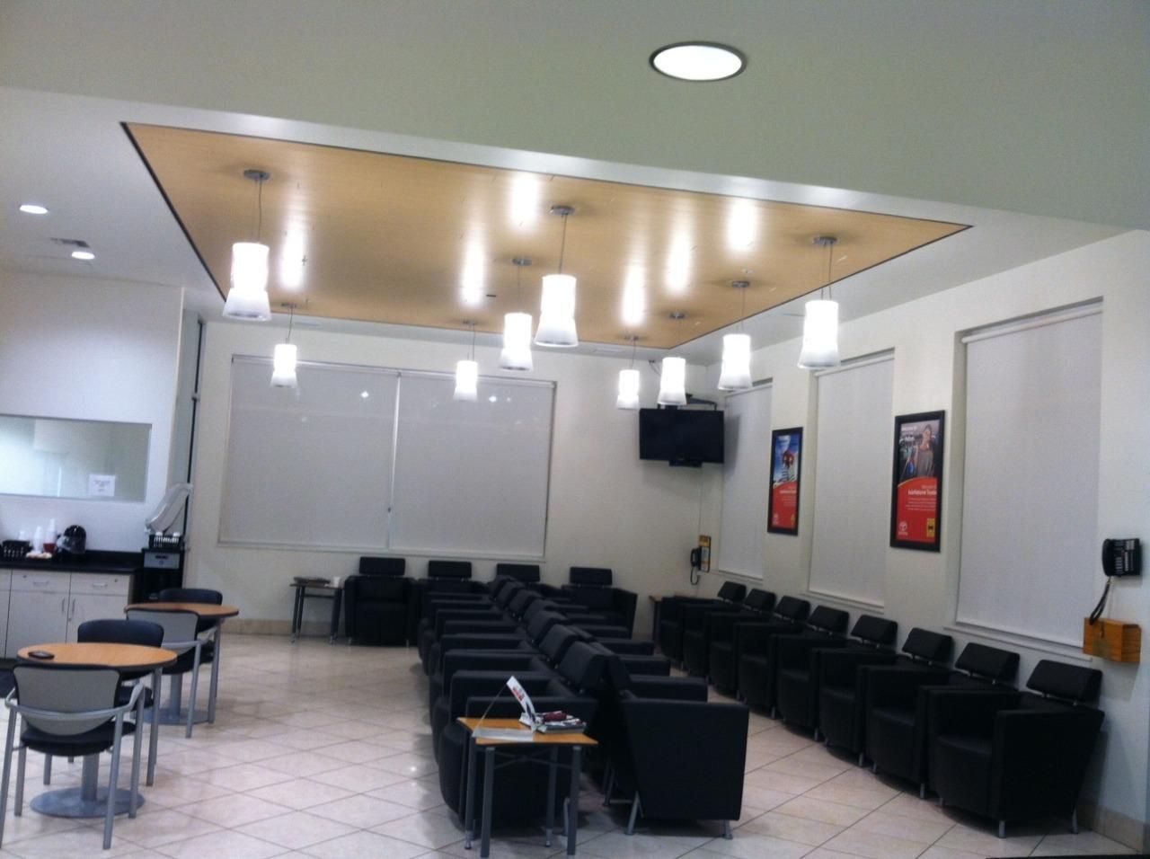 image of toyota dealership