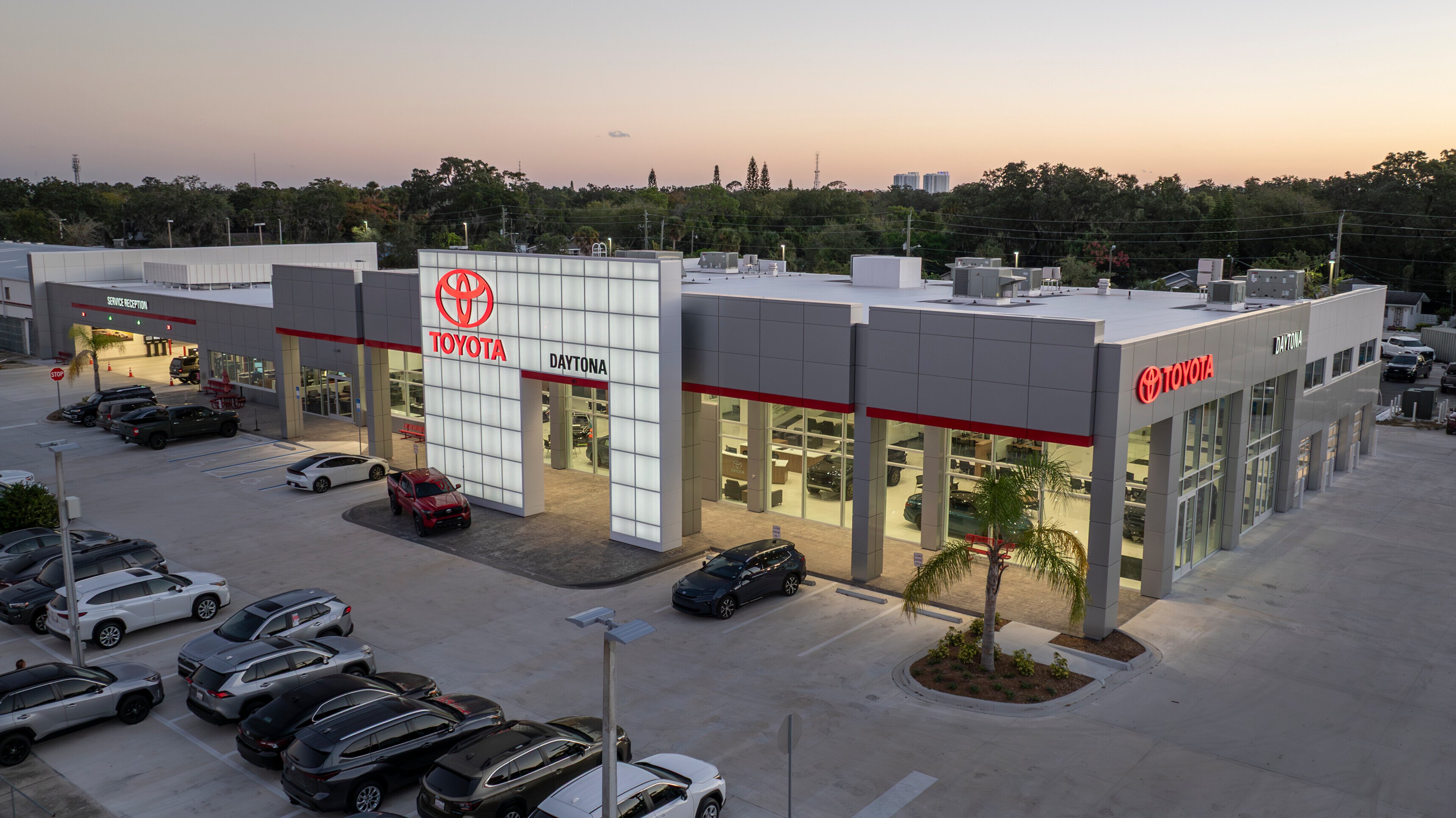 Daytona Toyota - Front Elevation