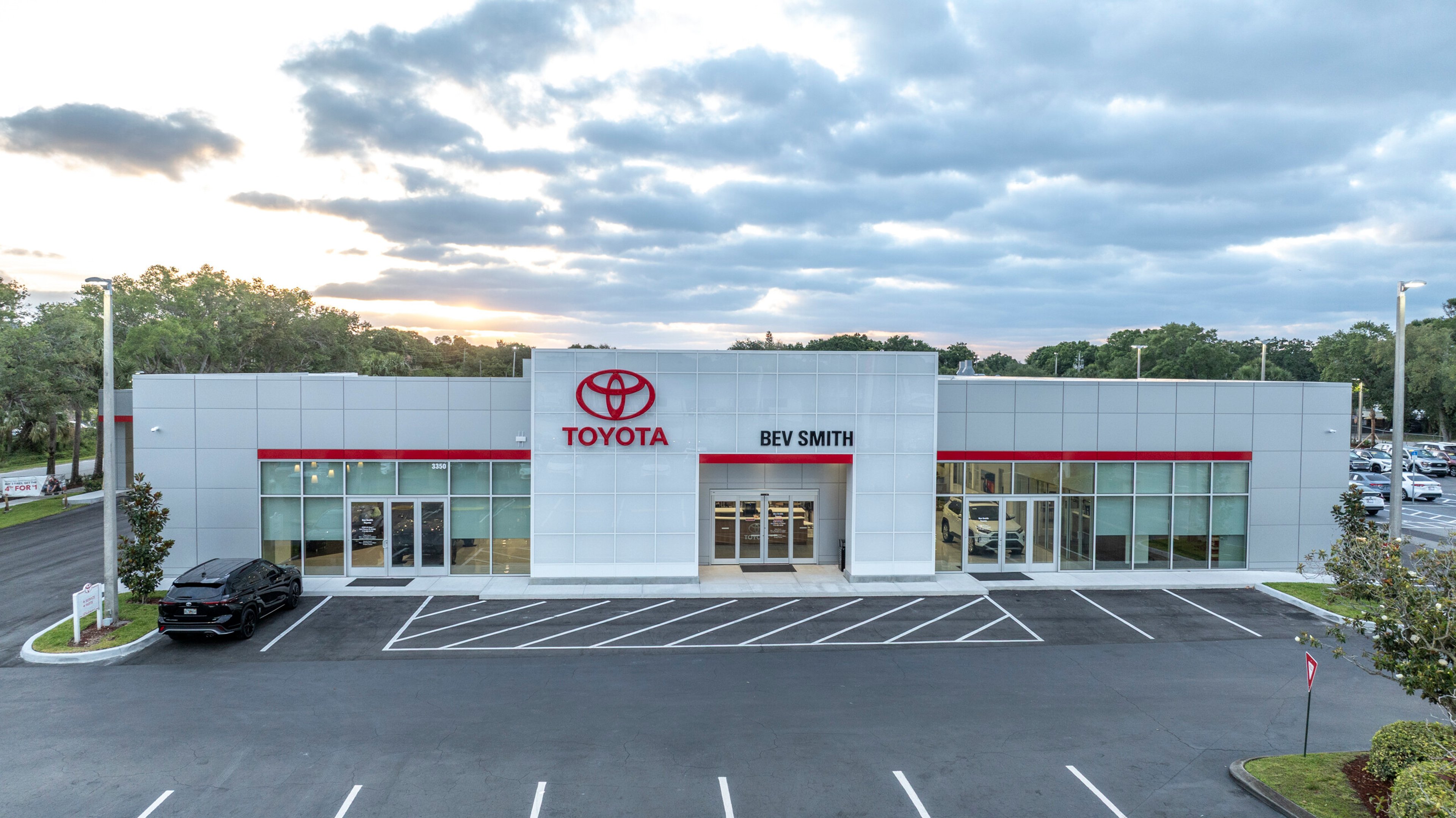 Bev Smith Toyota - Front Elevation