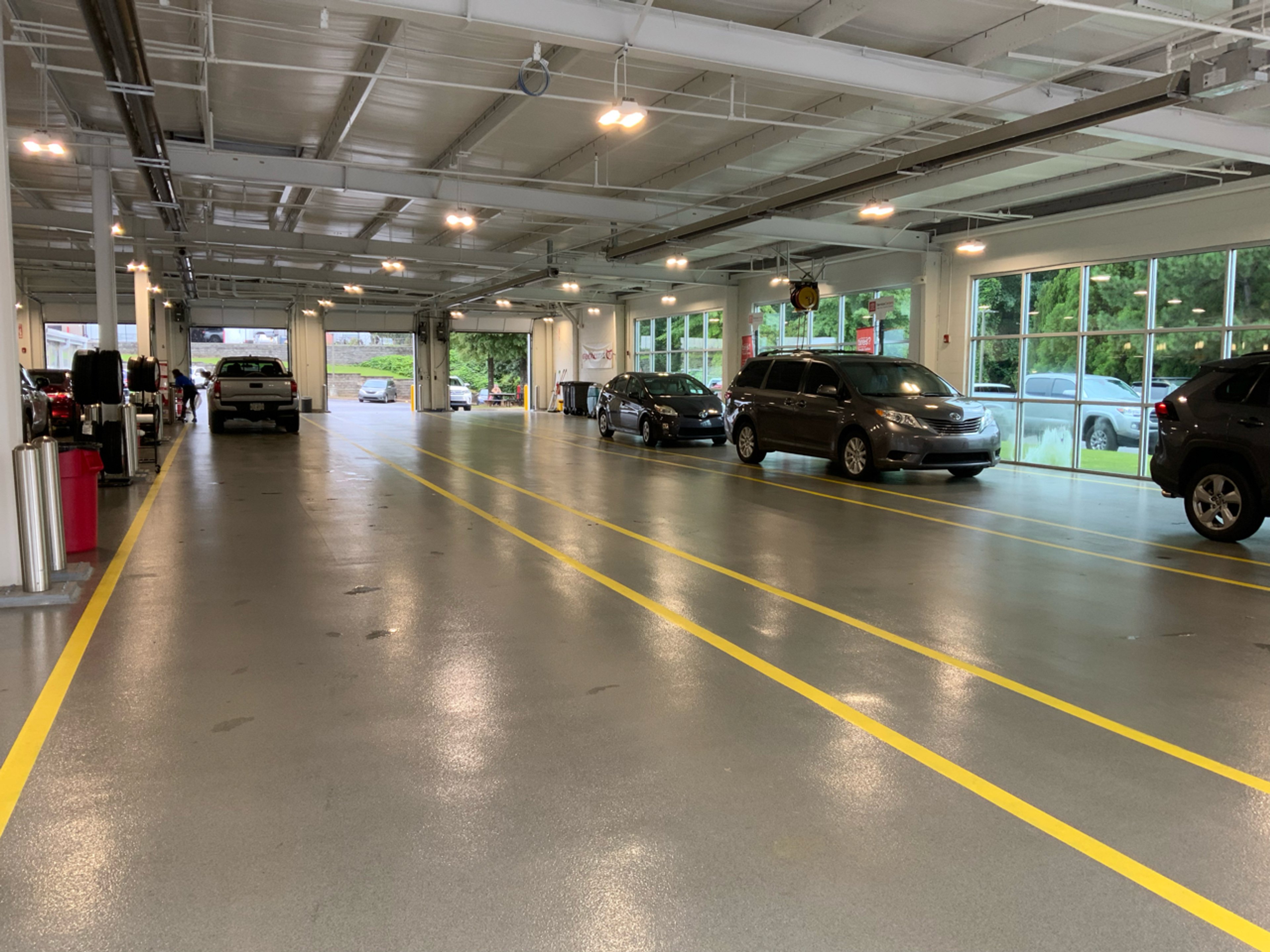 image of toyota dealership