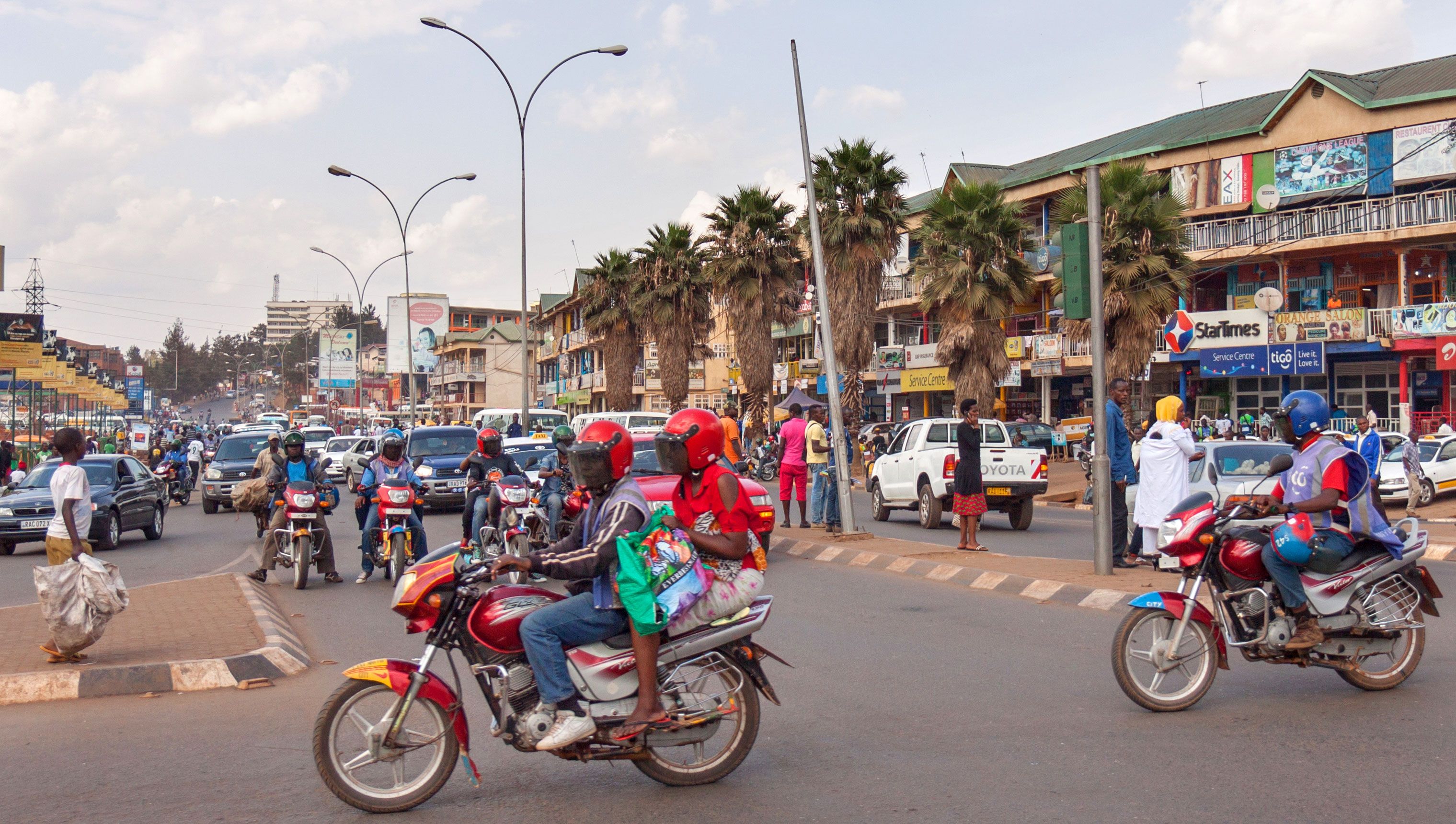 Tackling petty corruption through social norms theory: lessons from Rwanda