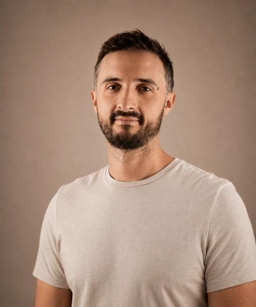 Alexandre B.