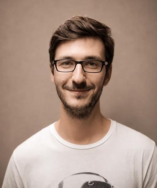 Tom S.