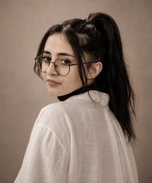 Laura G.