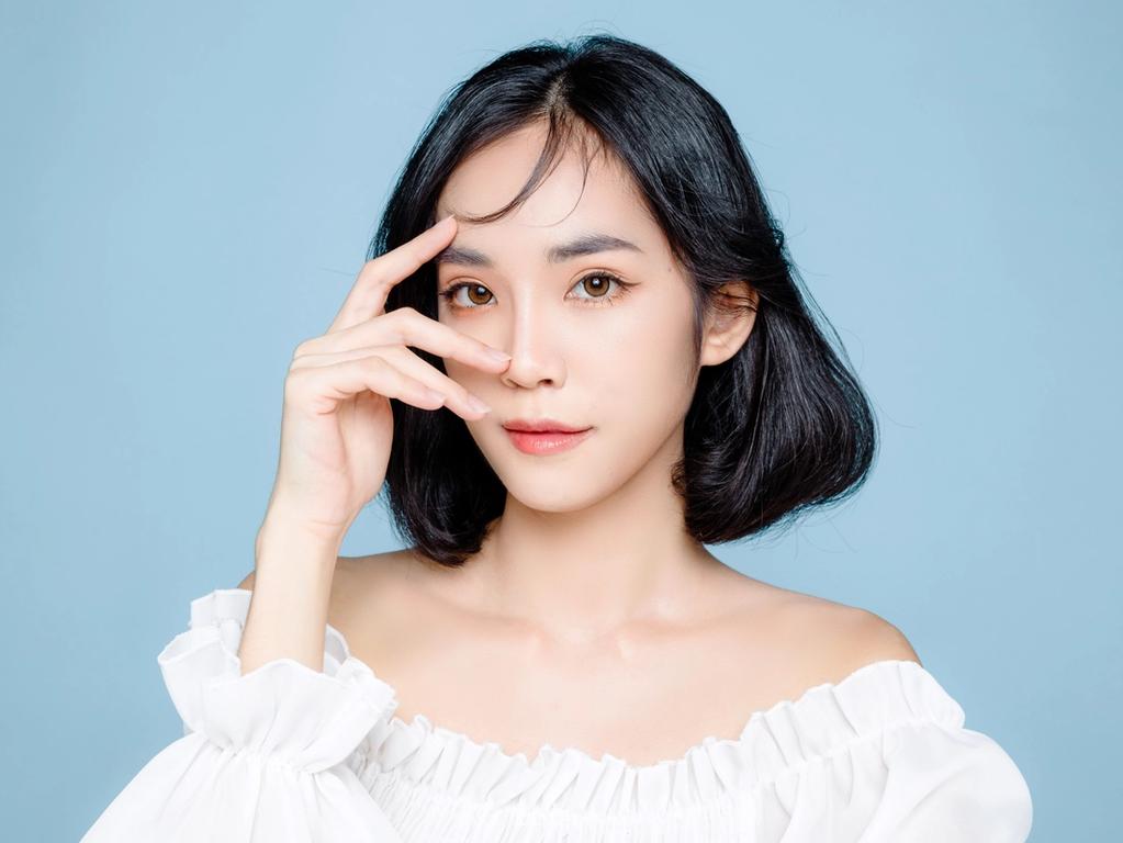 Advantages of Thread Lifting for Outer Eye Corners