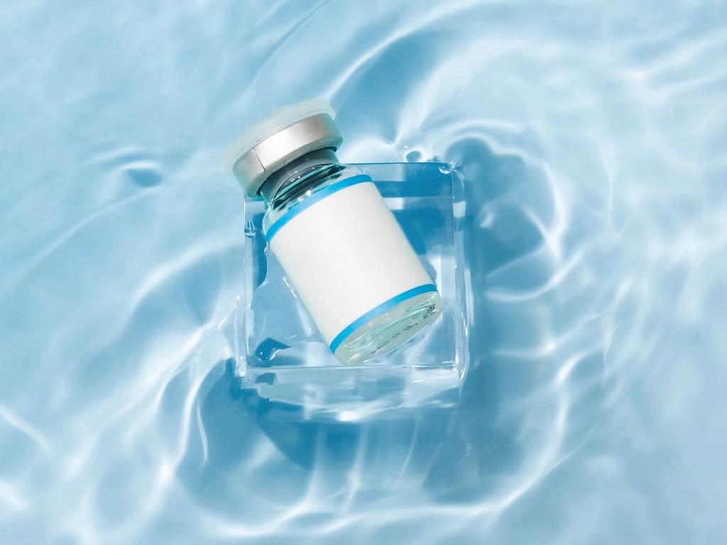 ชุติมา อัศนีรดากร Chutima Atsaniradakorn Edencolors