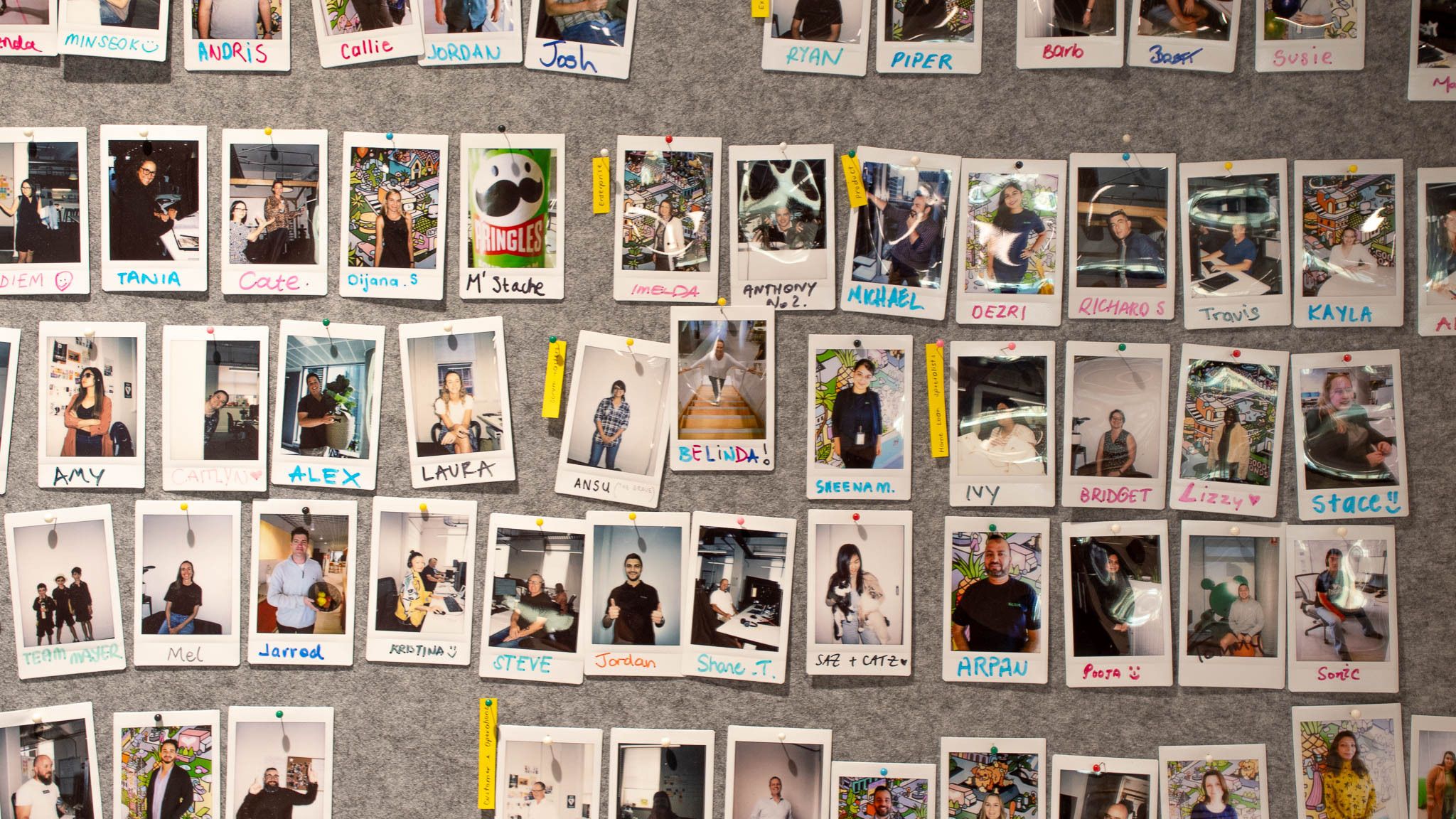 Tocker Instant Photo Wall