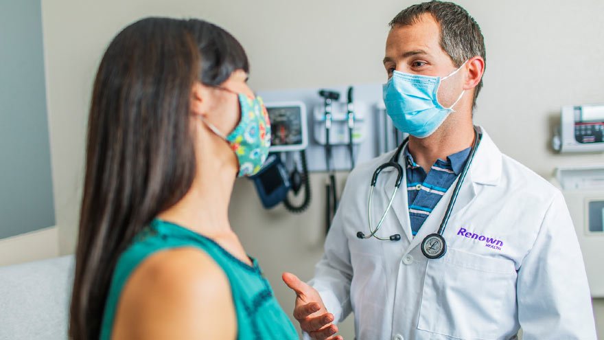 Renown provider talking with patient about flu shots