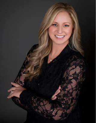 Jenny Juchtzer Headshot