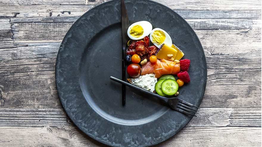A plate with some food 