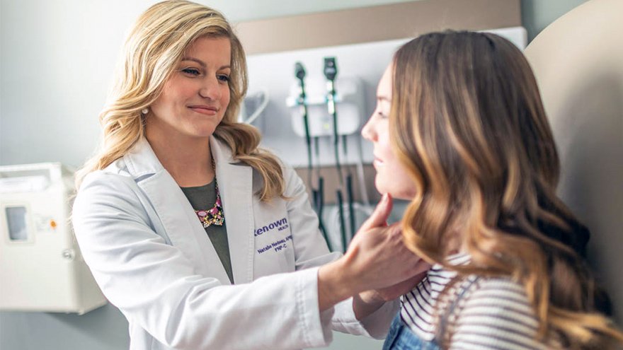 Renown provider examining patient