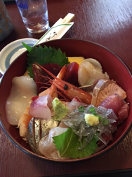海鮮丼