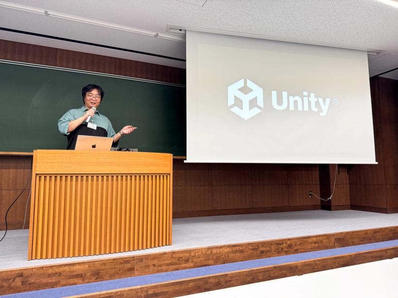 ゲーム開発の世界を知る！専門家をお招きして特別講義を実施しました