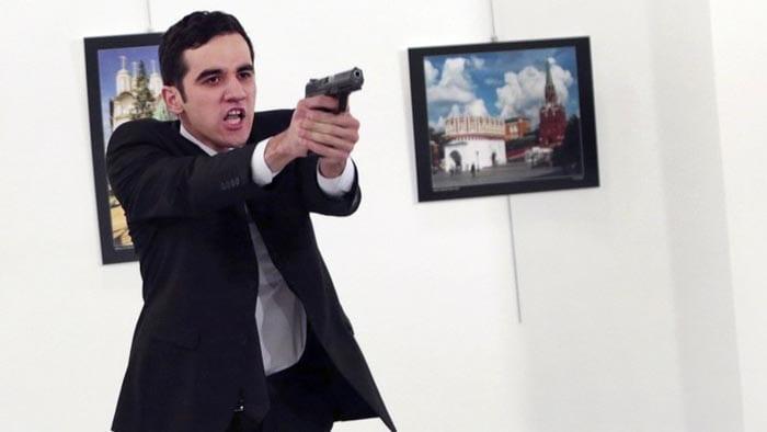 L'instant décisif : assassinat d'Andreï Karlov