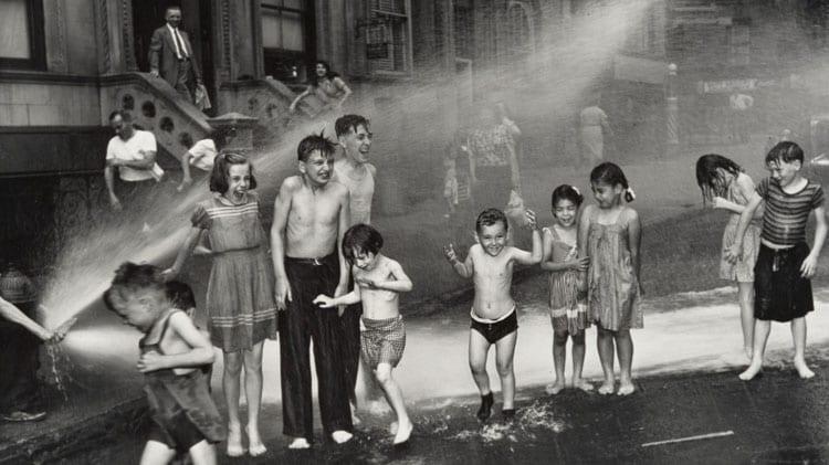 Weegee by Weegee au musée de la photographie de Charleroi