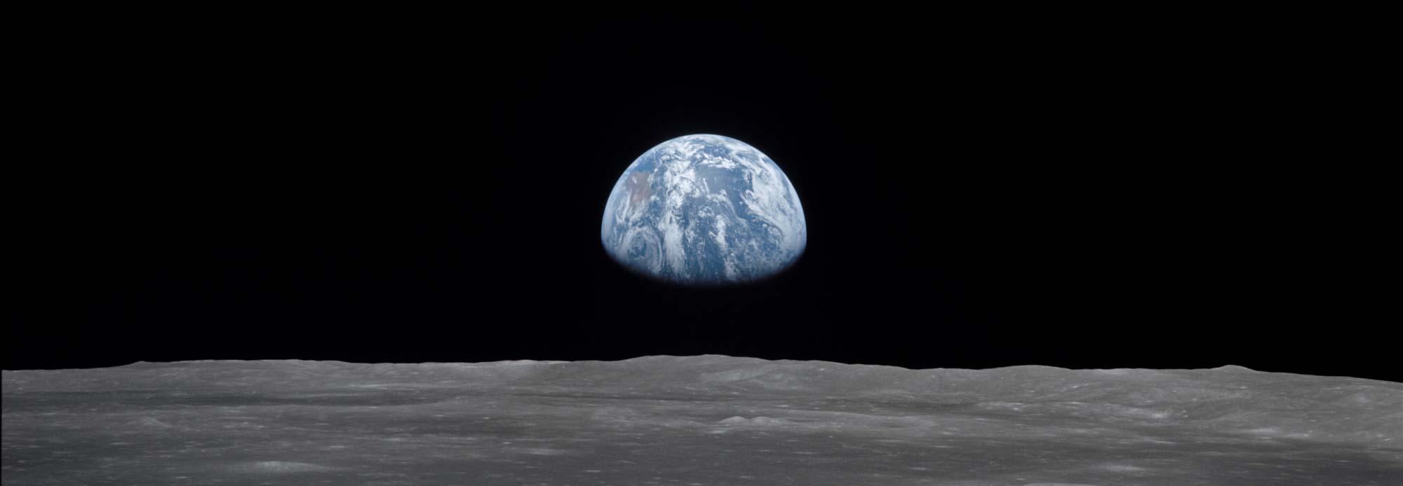 1407 images en 195 heures de voyage sur la Lune