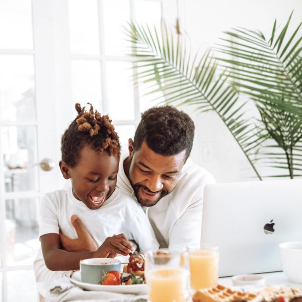 the-benefits-of-positive-parenting-apple-montessori-schools