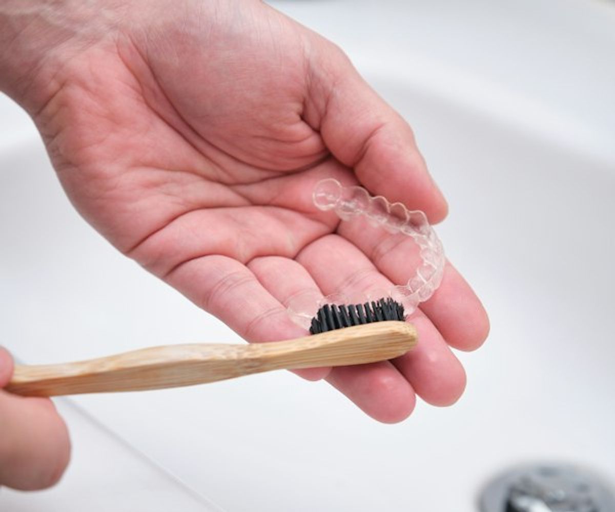 Brushing Invisalign