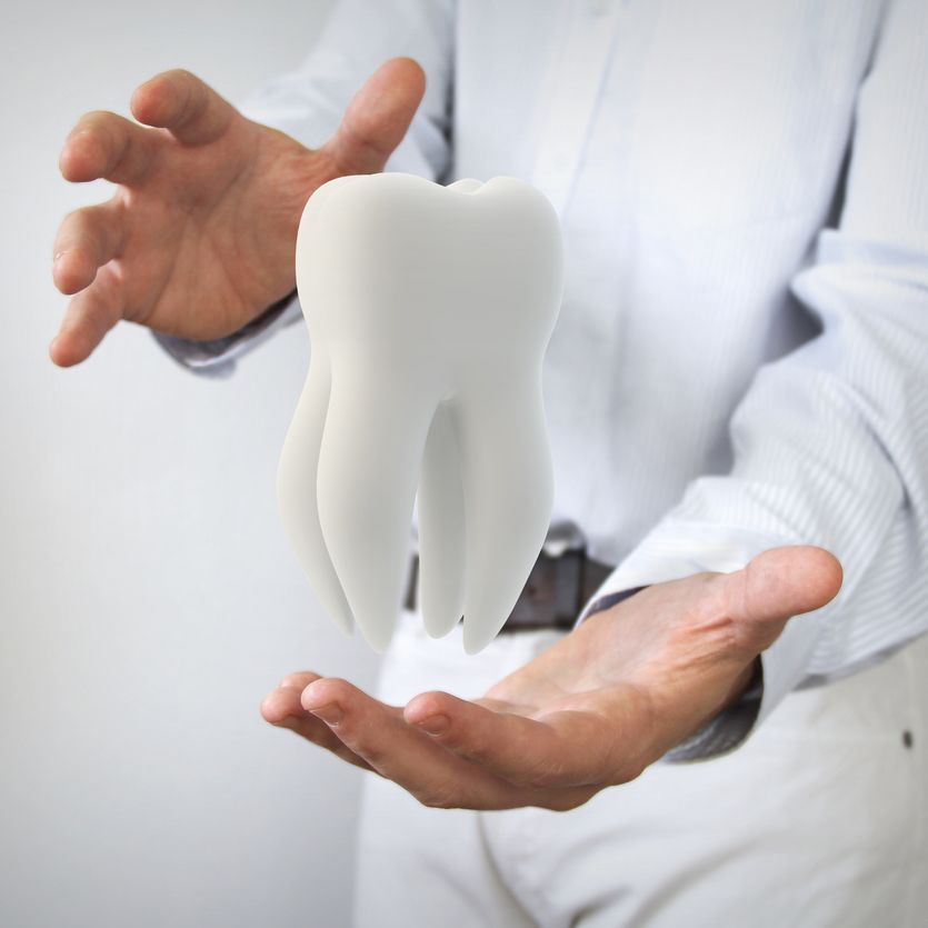 Saving a Cracked Tooth: Treatment for Tooth Fractures