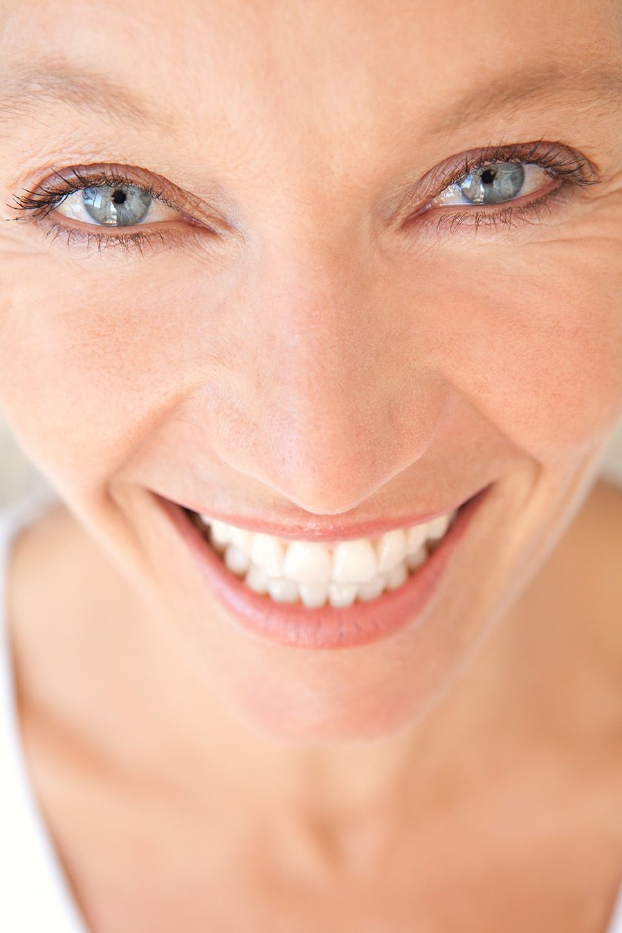 Treatments for Teeth That Overlap