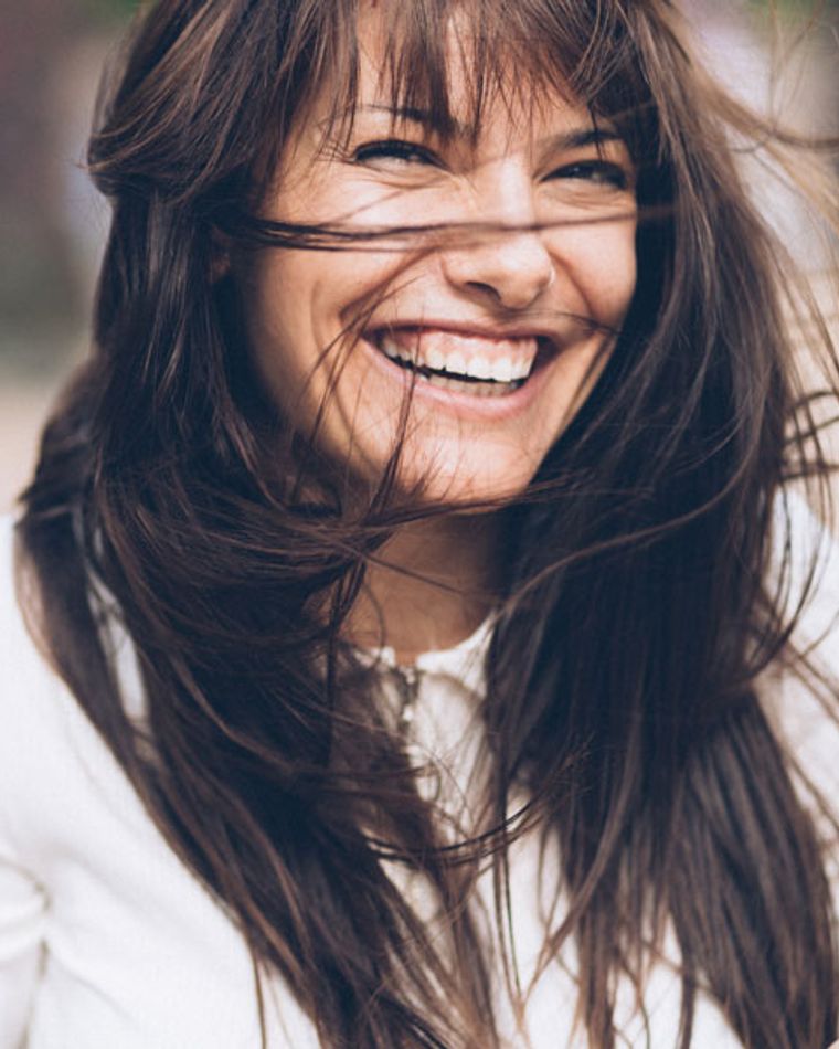 What porcelain veneers can change