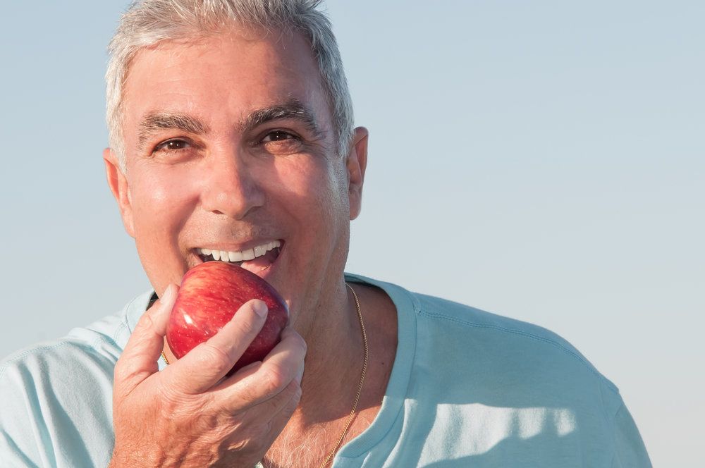 Eating with Dentures