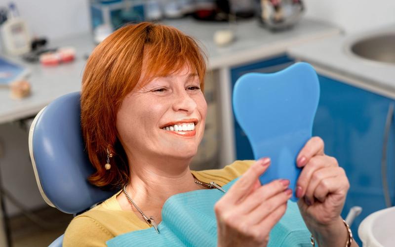 All-on-4 vs. Traditional Dental Implants: Which Is Right for Me?