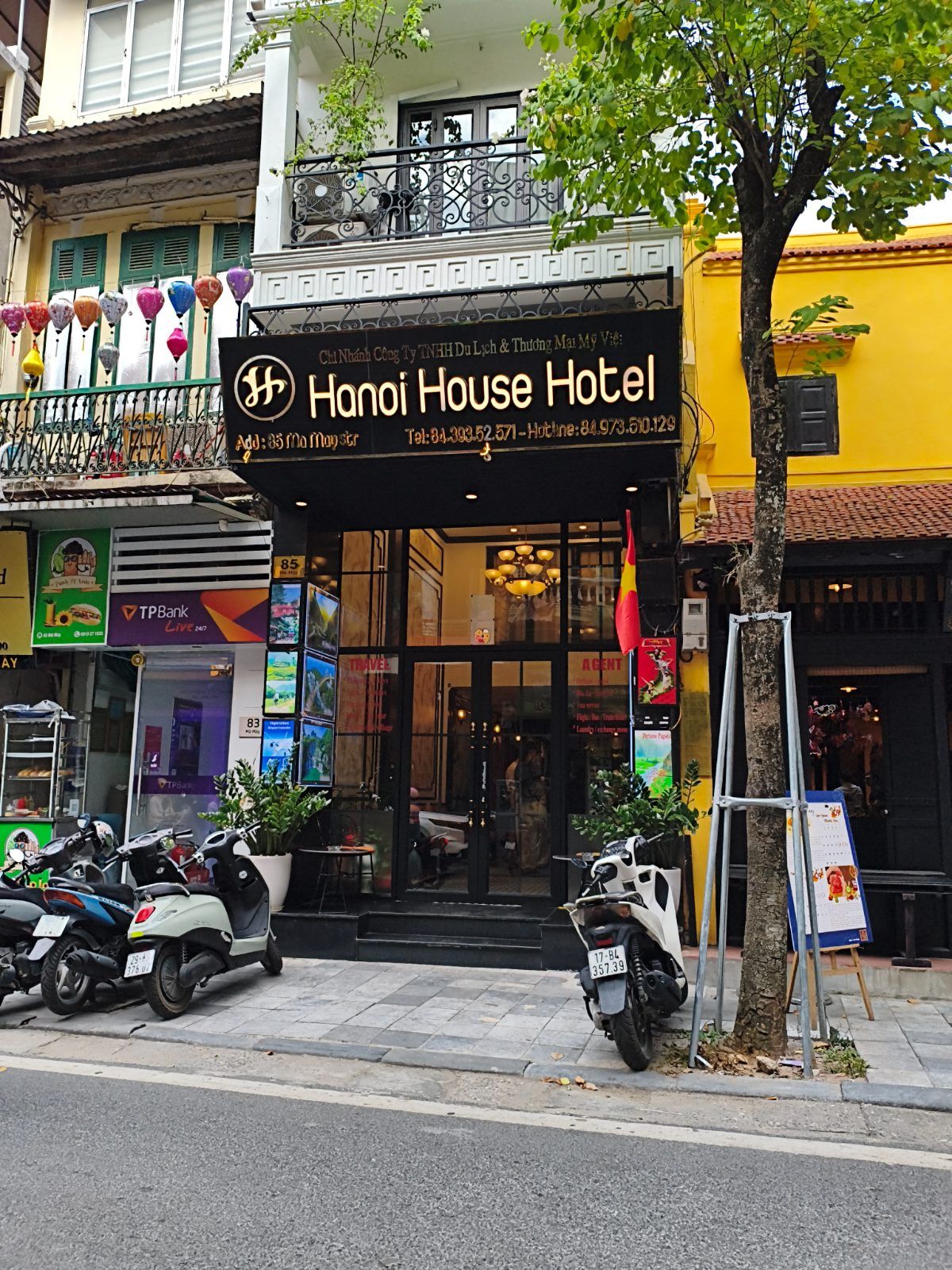 Exterior of Hanoi house hotel