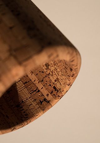 Lampskärm i korkmaterial