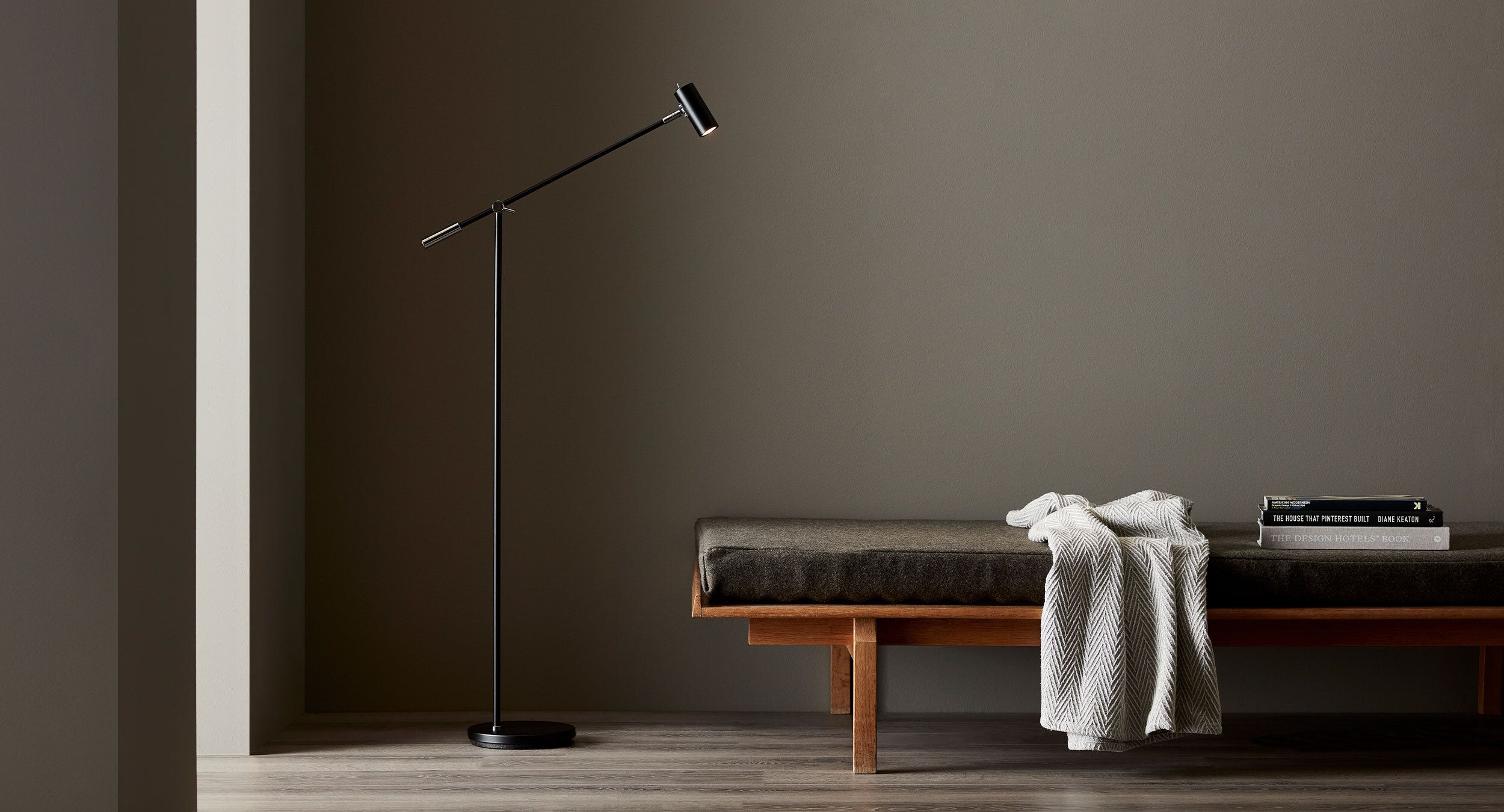 Cato golvlampa, Belid, Belid Lighting Group