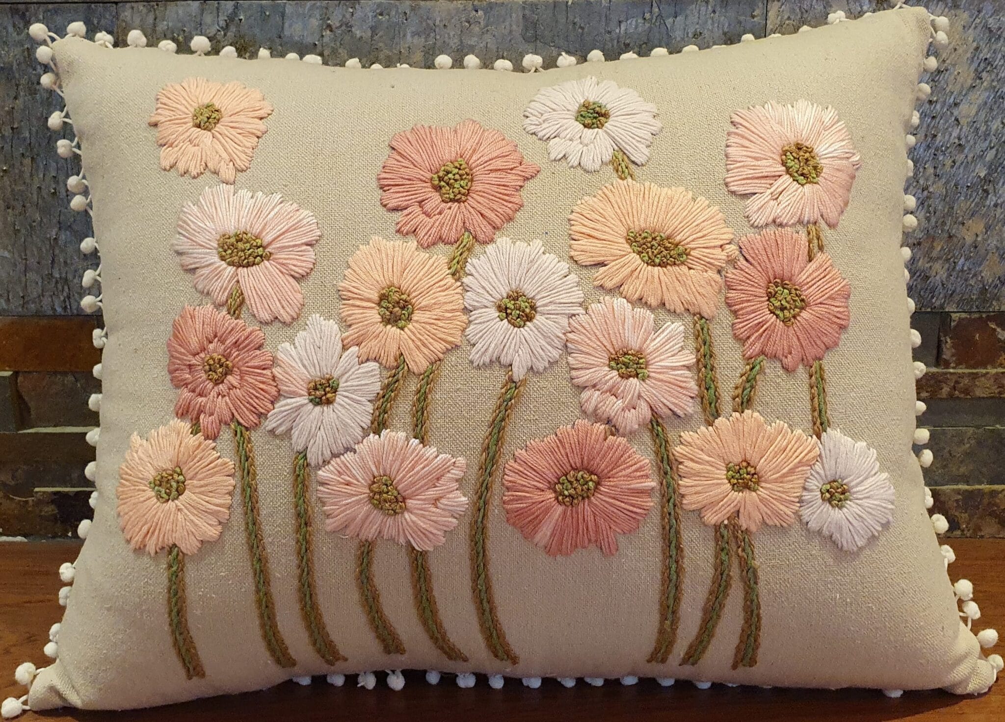 وسادة — Peache Flowers — Cushion — Peache Flowers