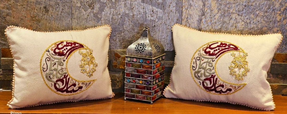 وسادة — هلال مبارك عليكم — Cushion — Crescent Mubarak Alaykom (2)