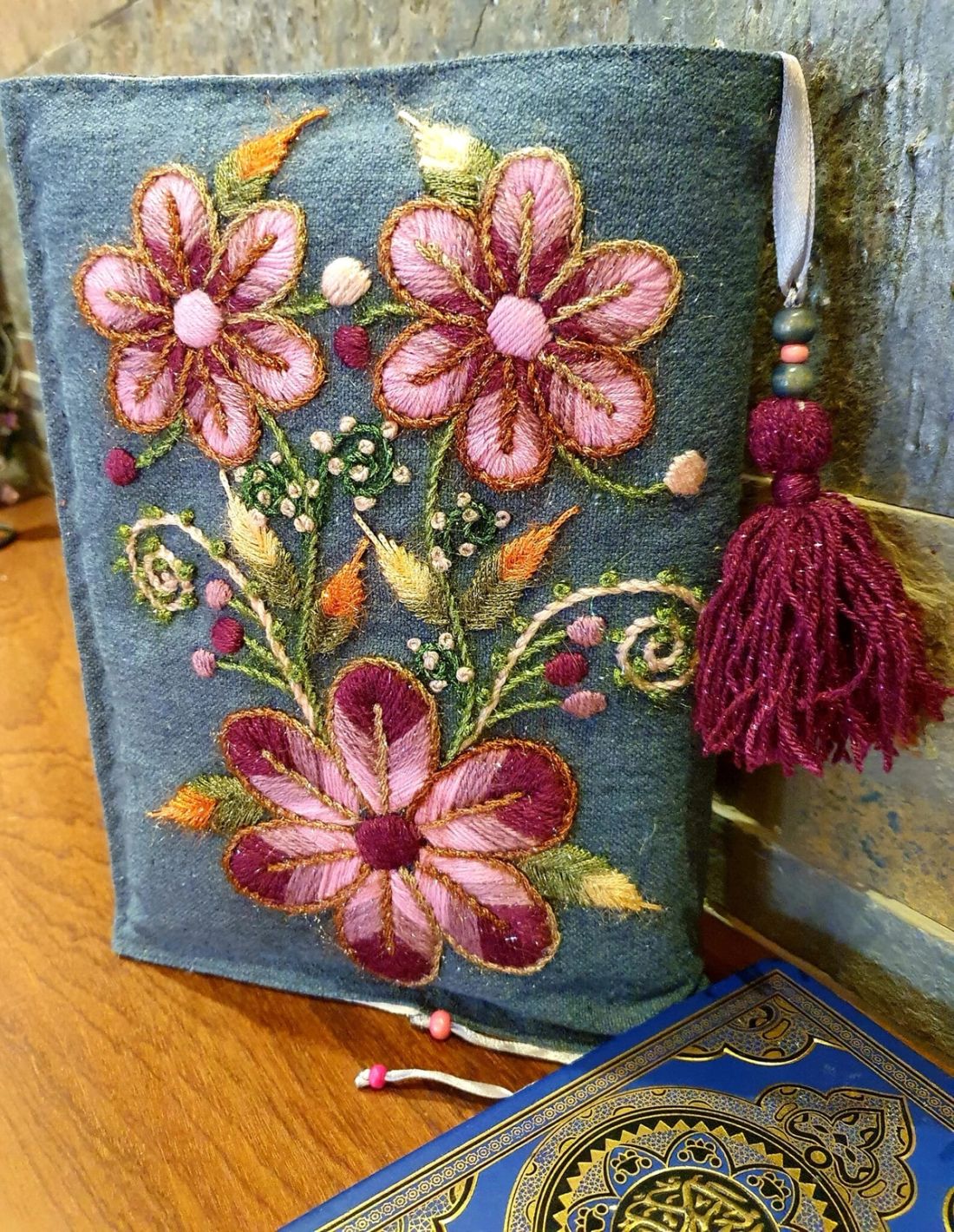 غلاف كتاب - ورود هاندميد - متوسط — Book Cover - Flowers Handmade - Medium (6)